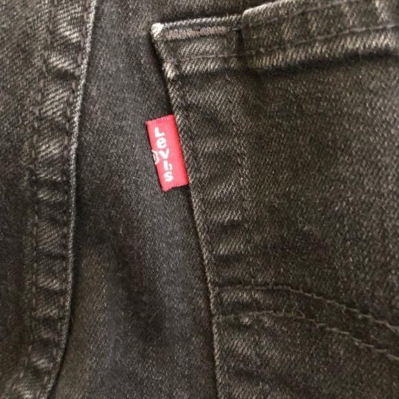 Men’s Levi’s 512 Slim Taper Black Jeans - Picture 13 of 16